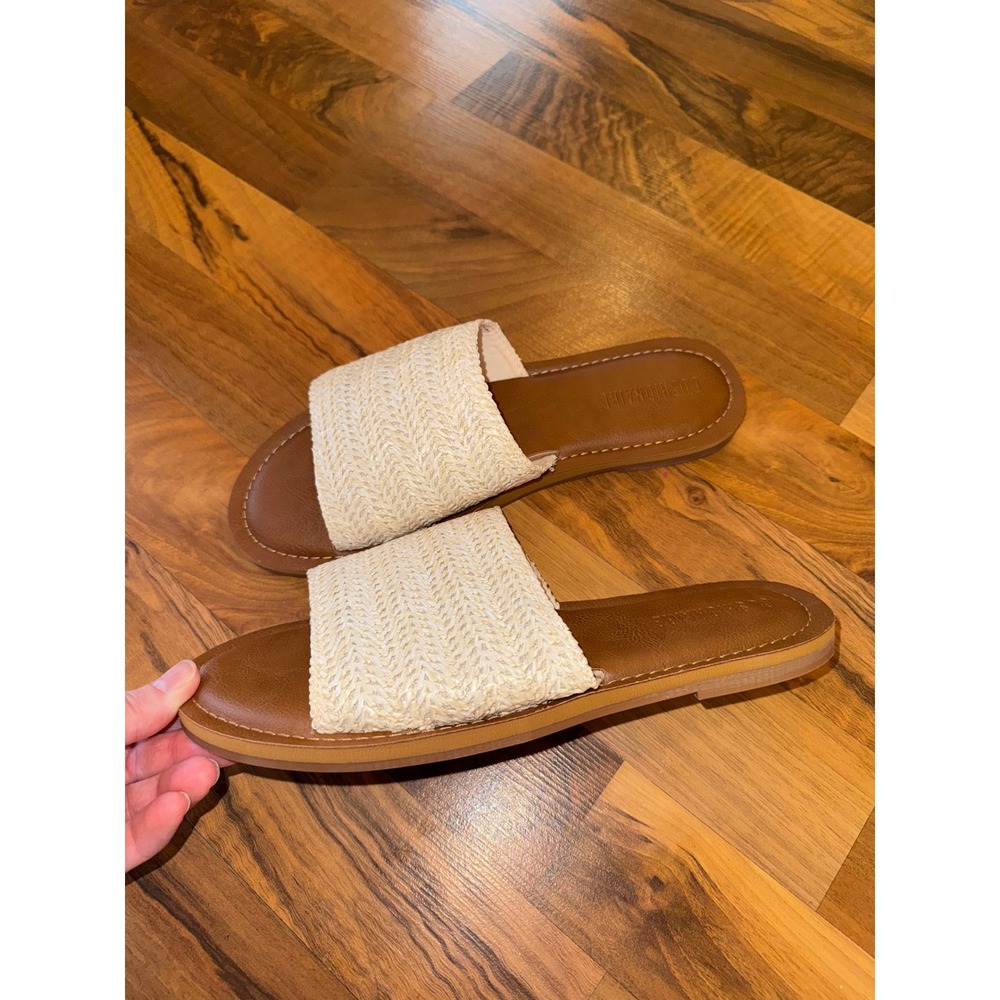 Cushionaire Women Carly Slide Sandals Straw Weave Comfort Tan Brown Size‎ 9 NWOT
